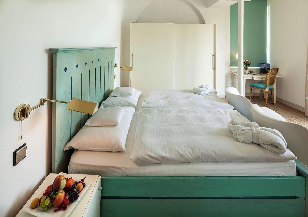 Seehotel Hubertushof Velden am Wörthersee Екстериор снимка
