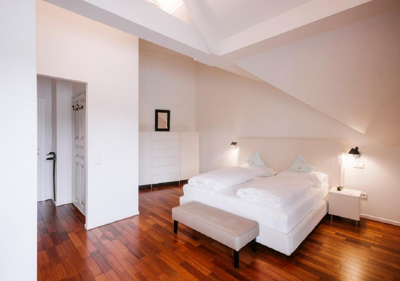 Seehotel Hubertushof Velden am Wörthersee Екстериор снимка