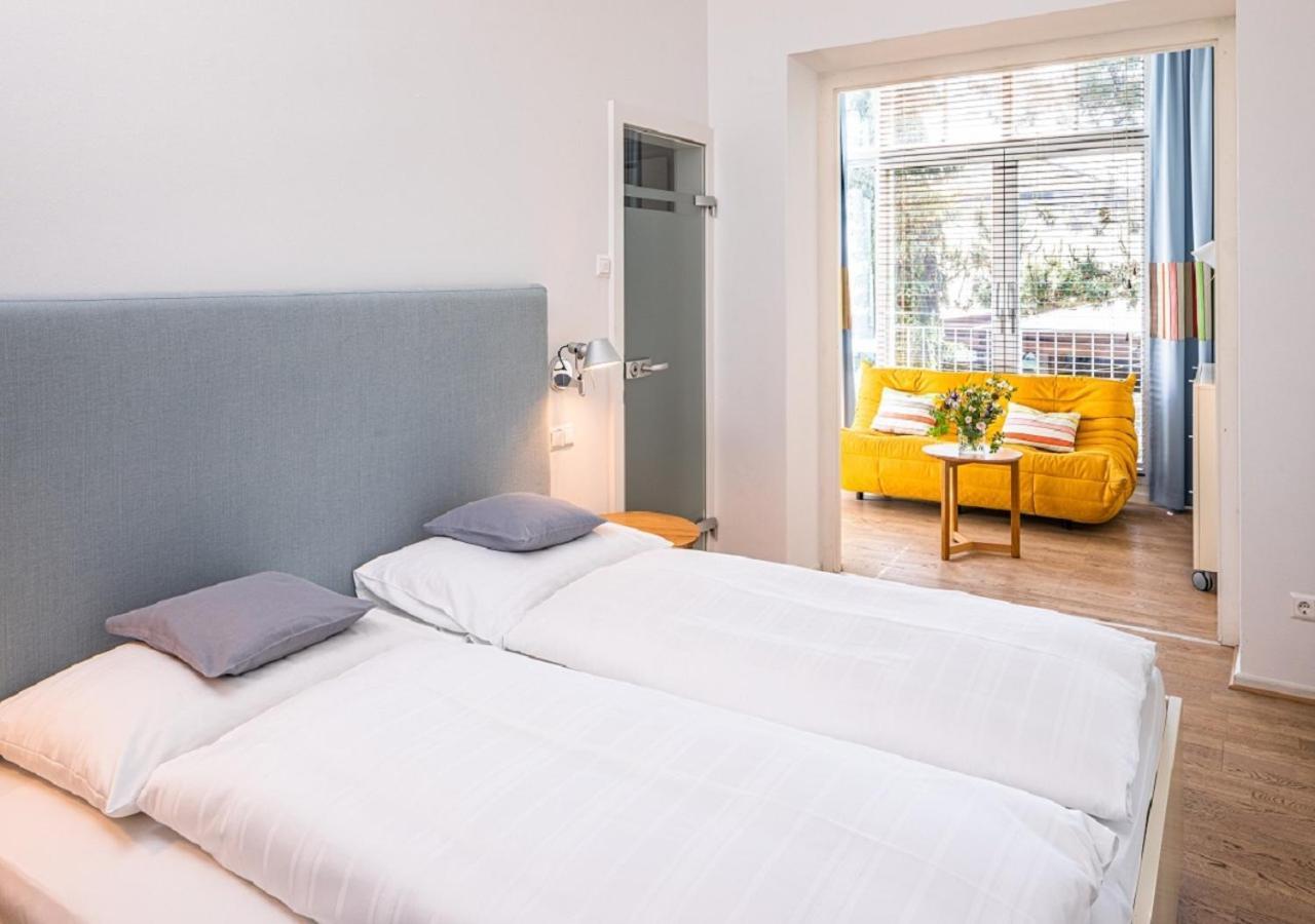 Seehotel Hubertushof Velden am Wörthersee Екстериор снимка